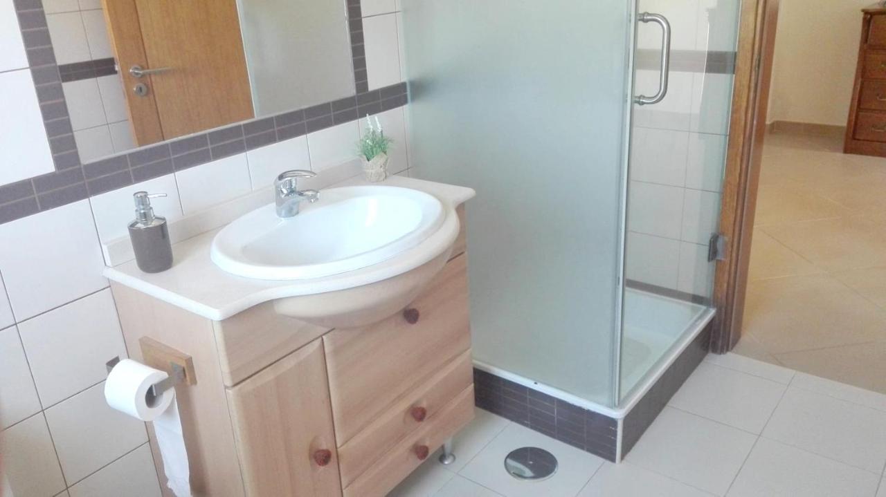 4 bedrooms house with private pool&wifi at Aldeia dos Pinheiros Azeitão Exterior foto